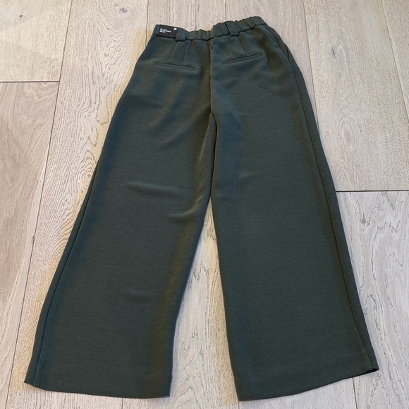 Express High Waisted Pleated Trouser in Olive Green Size 2 - Picture 7 of 14